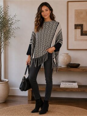 S\M Hot & Delicious Black and Cream Geometric Fringe Poncho Sweater Cape